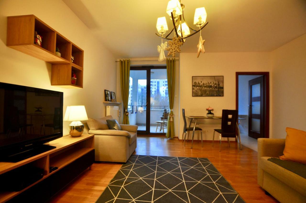 Mlociny Metro Apartment Varsóvia Exterior foto